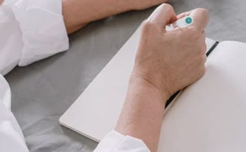 �����A����ȫ������������300��